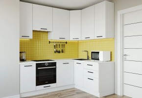 Кухонный гарнитур Белый Глянец 2200*1600 h950 (Стол. 26мм) в Менделеевске - mendeleevsk.mebel24.online | фото